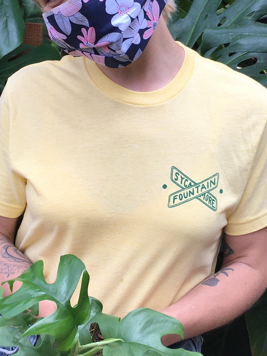 Fountain & Sycamore Monstera T-Shirt | Mickey Hargitay Plants